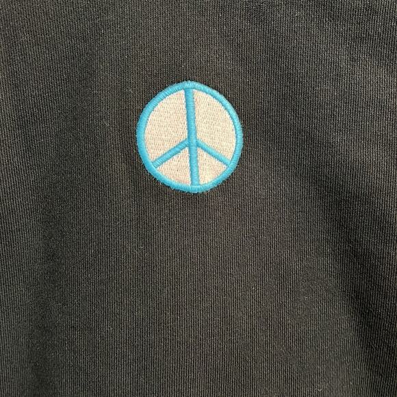 Black Cropped Peace Short-sleeve Raw Hem Sweatshirt - Picture 3 of 6